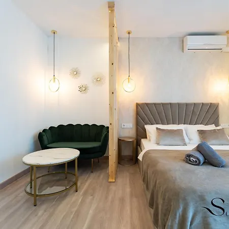 Apartment Seaview Beachfront With Aqua Park & Balcony *