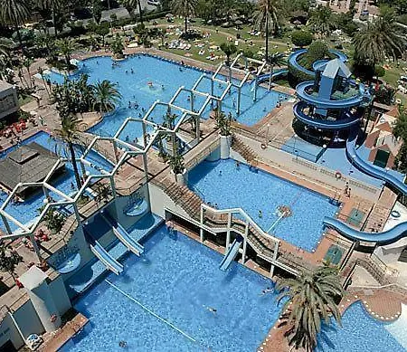 Apartment Seaview Beachfront With Aqua Park & Balcony *