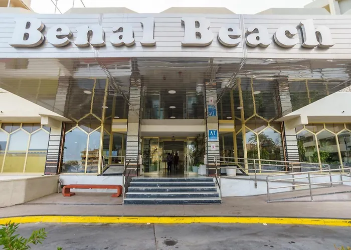 Seaview Beachfront With Aqua Park & Balcony Apartment