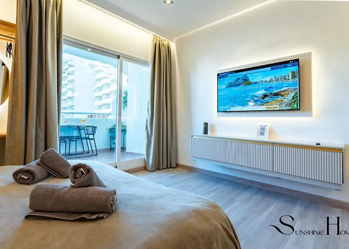 Apartment Seaview Beachfront With Aqua Park & Balcony